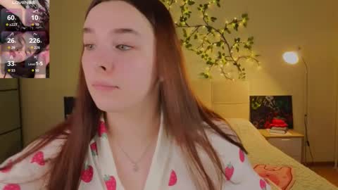 Daisy online show from 03/22/26, 04:43