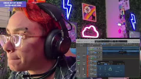 Snapshot of iwillbeyourmuse chatting on 12/01/24, 11:36 Muse hethey online show from 12/01/24, 11:36