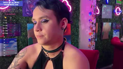 Snapshot of iwillbeyourmuse chatting on 01/03/25, 12:11 Muse hethey online show from 01/03/25, 12:11