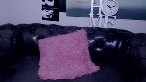 Maxim online show from 02/10/25, 01:14