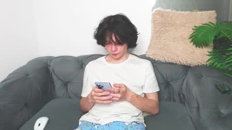 Maxim online show from 02/12/25, 09:22