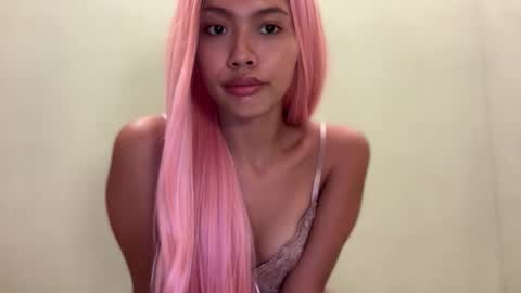 Snapshot of iyahfoxy777 chatting on 09/18/25, 10:06 divaonopka online show from 09/18/25, 10:06