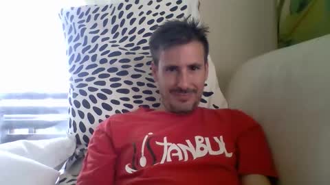 Casandro online show from 09/18/25, 10:06