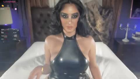 Snapshot of iyotara_ chatting on 06/18/26, 01:50 Areeya online show from 06/18/26, 01:50