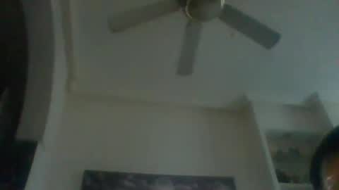 iyust online show from 04/26/26, 08:34