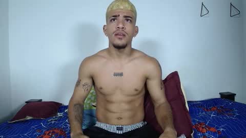 izaack online show from 10/06/25, 02:58