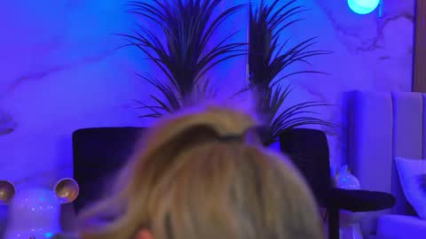 izabelle_02 online show from 03/22/26, 04:49