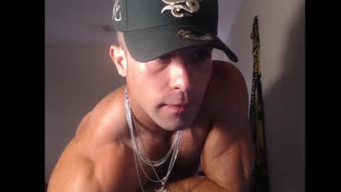 izak144 online show from 10/03/25, 04:26