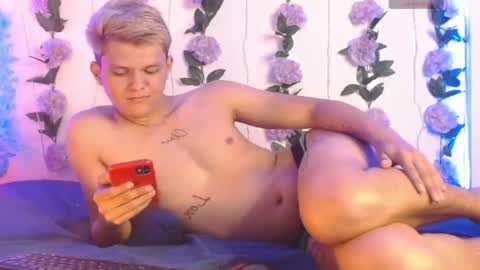 izan online show from 03/14/26, 07:08