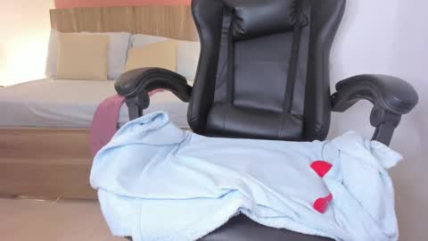 Iza online show from 03/06/25, 08:30