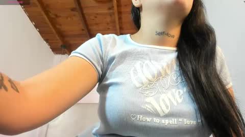izelevans online show from 06/05/26, 11:27