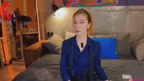 izi online show from 09/21/25, 04:08