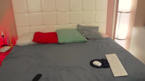 IZIE CARTER online show from 02/08/26, 06:06