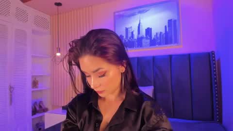 Izumi online show from 04/15/26, 12:01