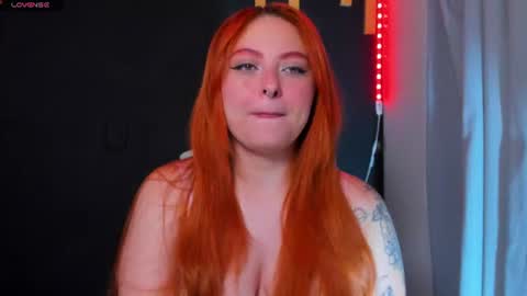hot izys online show from 07/21/26, 05:43
