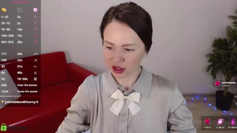 Queen of nylon  Victoria online show from 02/28/26, 05:19