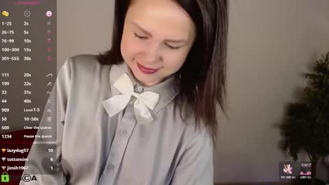 Queen of nylon  Victoria online show from 03/05/26, 05:14