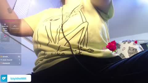 izzyishottttt online show from 02/10/26, 02:04