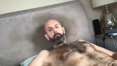 izzysboytoy1 online show from 11/03/25, 10:38