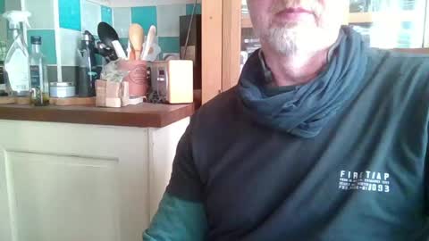 Snapshot of j4ckcock chatting on 06/02/26, 05:37 J4ckcock online show from 06/02/26, 05:37
