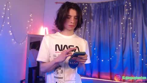 Hey im Jaxxxon check my info     online show from 10/09/25, 08:12