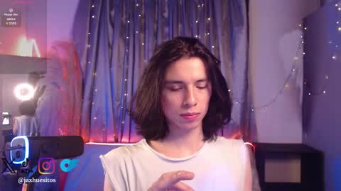Hey im Jaxxxon check my info     online show from 02/04/26, 10:43