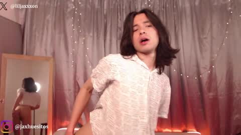 Hey im Jaxxxon check my info     online show from 05/06/26, 11:59