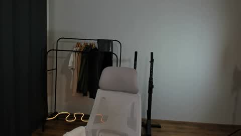 Danny online show from 01/10/25, 06:28