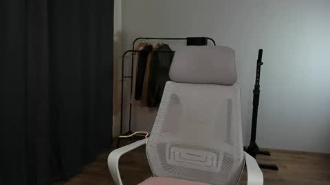 Danny online show from 02/14/25, 08:26