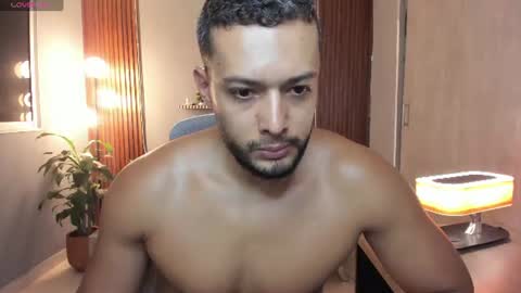 Snapshot of j_calix chatting on 06/22/26, 11:46 Calix Independient model Insta and twt Calixsnake online show from 06/22/26, 11:46