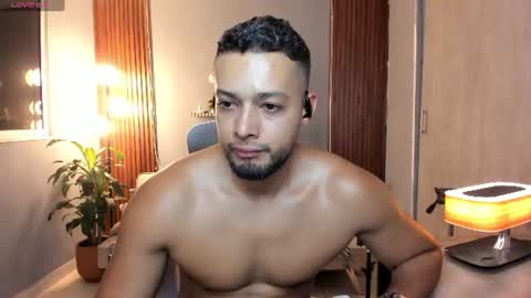 Snapshot of j_calix chatting on 07/17/26, 11:31 Calix Independient model Insta and twt Calixsnake online show from 07/17/26, 11:31