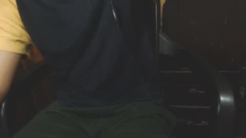 Snapshot of j_castello chatting on 12/24/24, 09:33 J online show from 12/24/24, 09:33