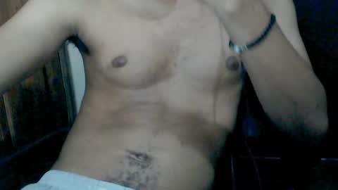 Snapshot of j_castello chatting on 02/23/25, 06:34 J online show from 02/23/25, 06:34