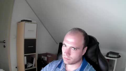 here4y online show from 09/11/25, 08:58