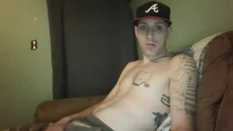 j_lion85 online show from 05/17/26, 03:37