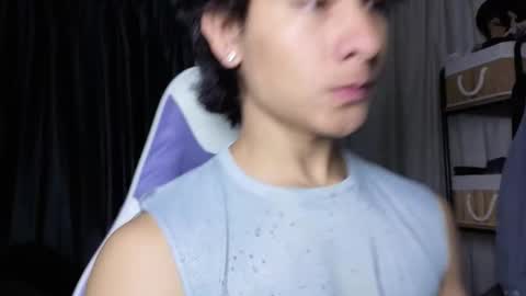 Snapshot of j_u_p_i_t_e_r chatting on 01/16/26, 12:31 Noah online show from 01/16/26, 12:31