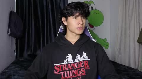 Snapshot of j_u_p_i_t_e_r chatting on 02/08/26, 01:58 Noah online show from 02/08/26, 01:58