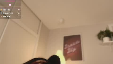 Snapshot of jaaddee_naughty chatting on 05/19/26, 01:56 Jade online show from 05/19/26, 01:56