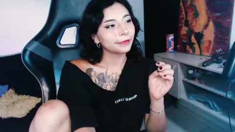 jade 18  online show from 06/27/26, 06:18