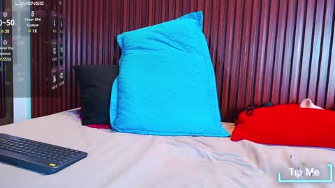 Snapshot of jack_bravo1 chatting on 01/29/25, 10:32 online show from 01/29/25, 10:32