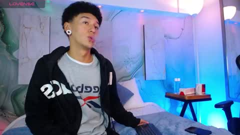 JACK  online show from 03/25/26, 01:17