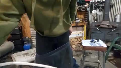 Dess online show from 12/04/25, 04:33