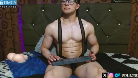 Jacke online show from 02/08/25, 12:38