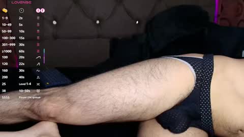 Jacke online show from 10/15/25, 02:11