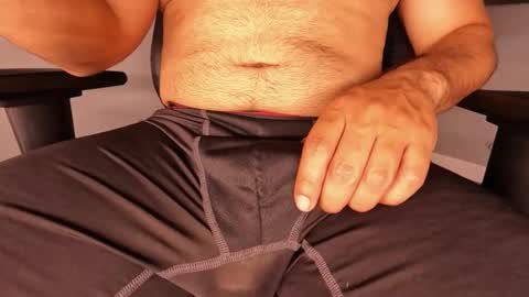 jackenwatch online show from 10/16/25, 05:52