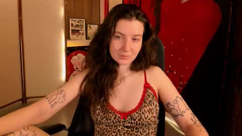 Snapshot of jackiebard chatting on 10/15/25, 01:22 Jackie Byrd online show from 10/15/25, 01:22