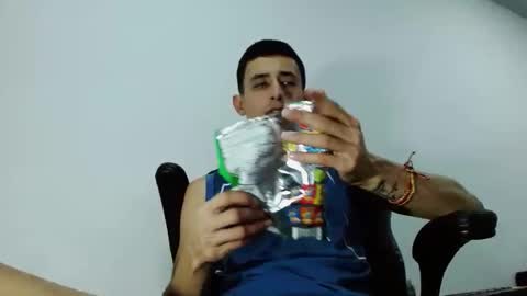 Snapshot of jackk_ho chatting on 12/11/24, 03:02 Jack online show from 12/11/24, 03:02