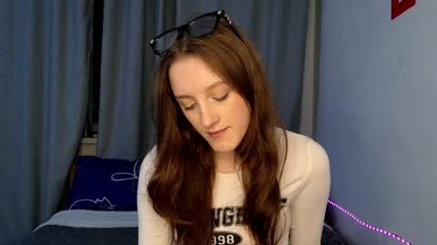 Lisa online show from 04/12/26, 04:01