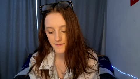 Lisa online show from 04/17/26, 01:03