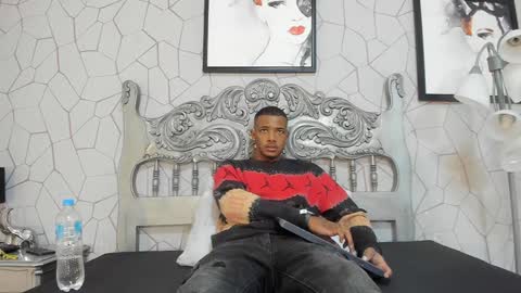 Snapshot of jackmacson chatting on 01/13/25, 12:13 jackmacson online show from 01/13/25, 12:13